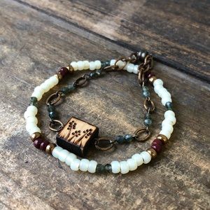 Patriotic Wood and Gemstone Bracelet Set